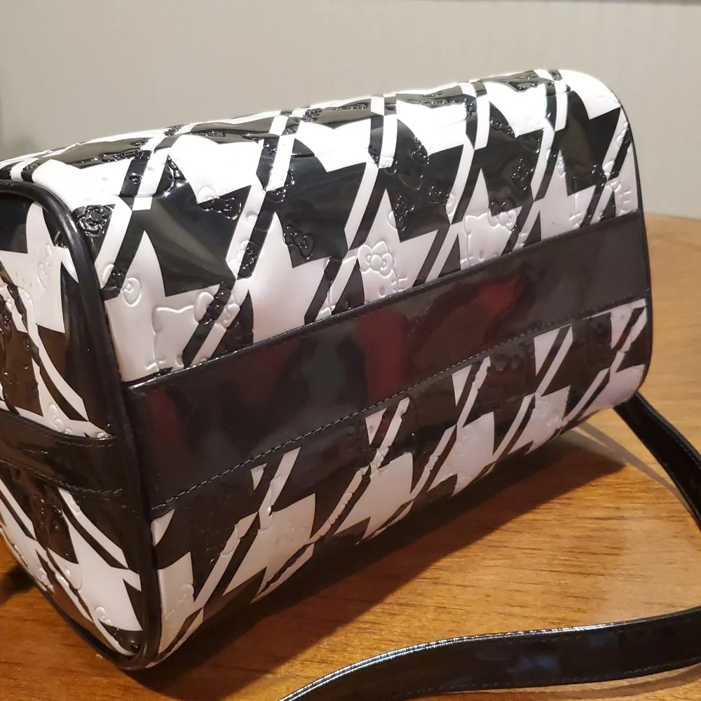 Loungefly Hello Kitty Houndstooth Satchel